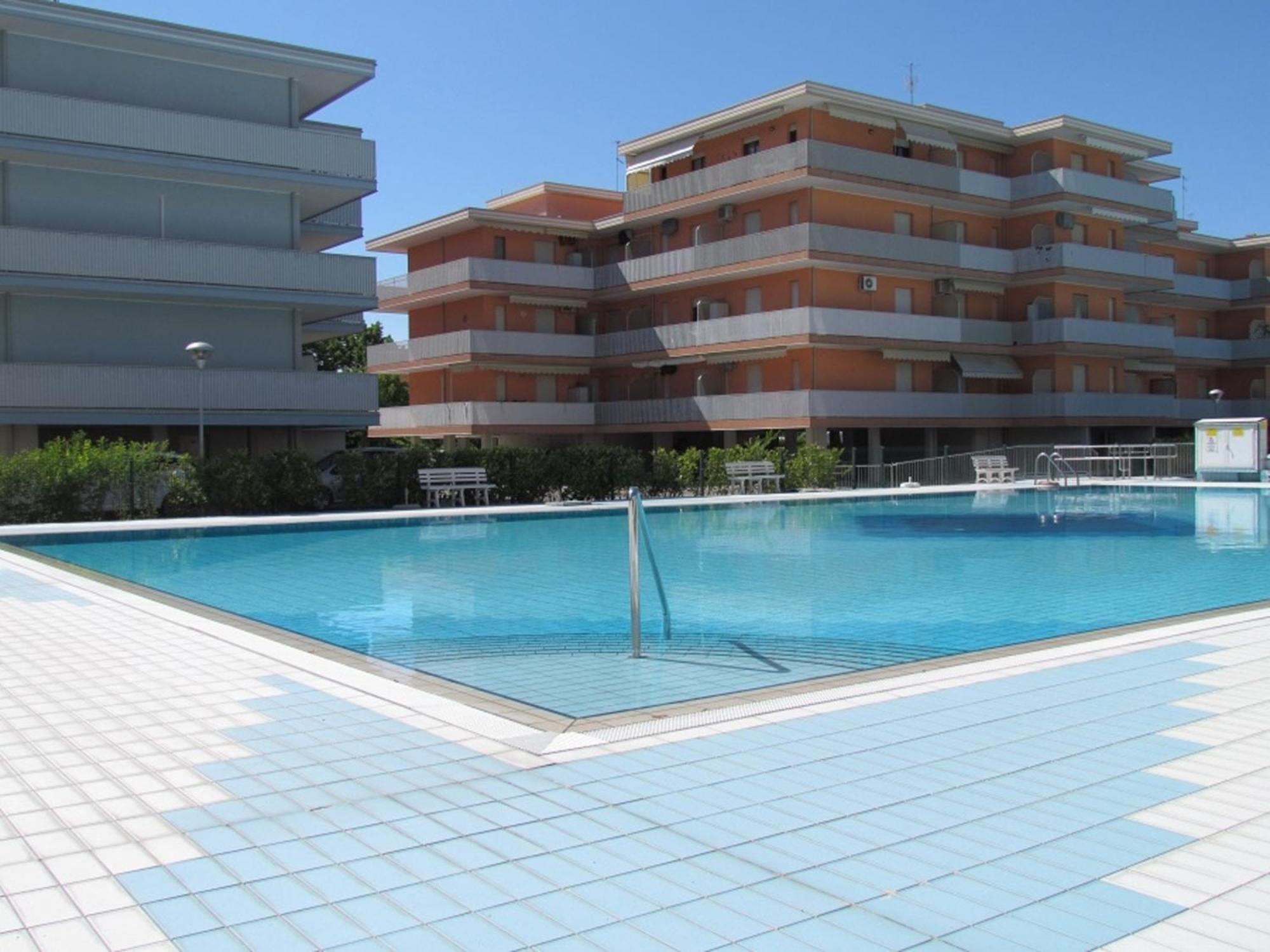 Super In Amazing Apartment Bibione