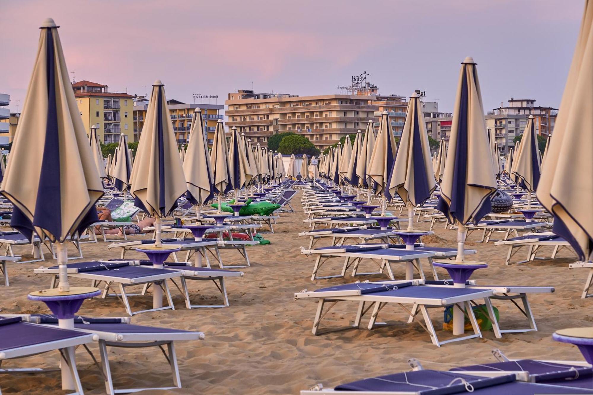 Super In Amazing Apartment Bibione